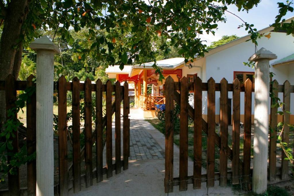 Villa JMS Ventures Insel Insel La Digue Exterior foto